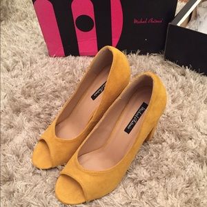 Michael Antonio Open Toe Mustard Block Heels